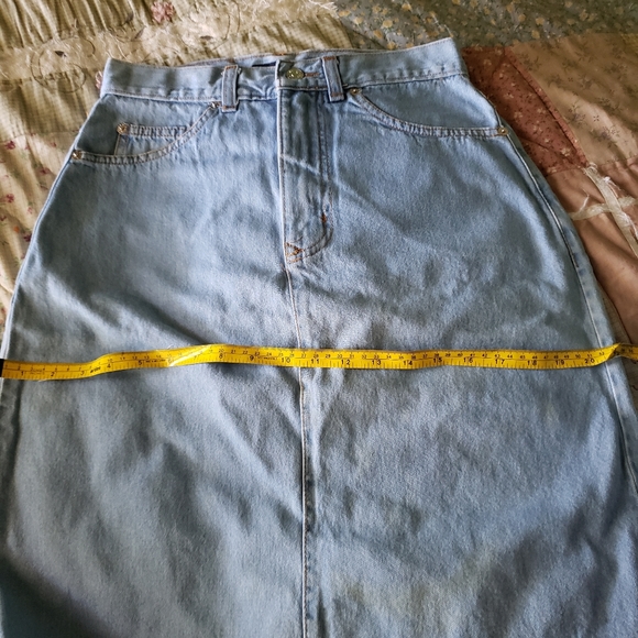 Ralph Lauren Women's Denim Skirt Size 12 - Picture 7 of 9